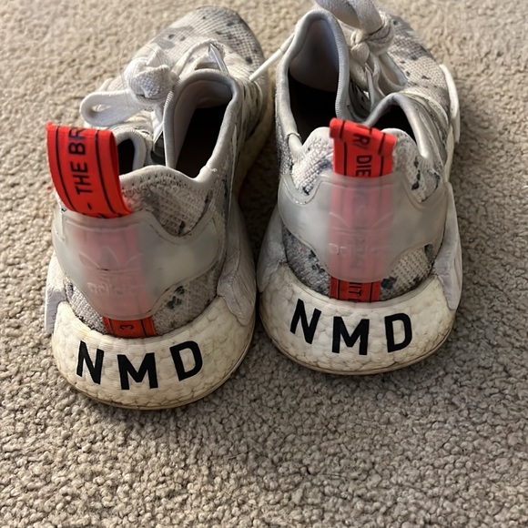 adidas nmds - Picture 2 of 4
